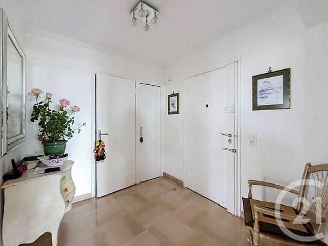 Appartement F4 &agrave; vendre - 4 pi&egrave;ces - 97,35 m2 - Antibes - 06 - PROVENCE-ALPES-COTE-D-AZUR