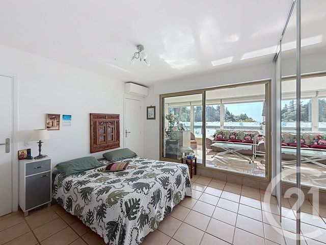 Appartement F4 &agrave; vendre - 4 pi&egrave;ces - 97,35 m2 - Antibes - 06 - PROVENCE-ALPES-COTE-D-AZUR