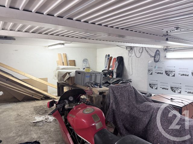 Parking &agrave; vendre - 30 m2 - Juan Les Pins - 06 - PROVENCE-ALPES-COTE-D-AZUR