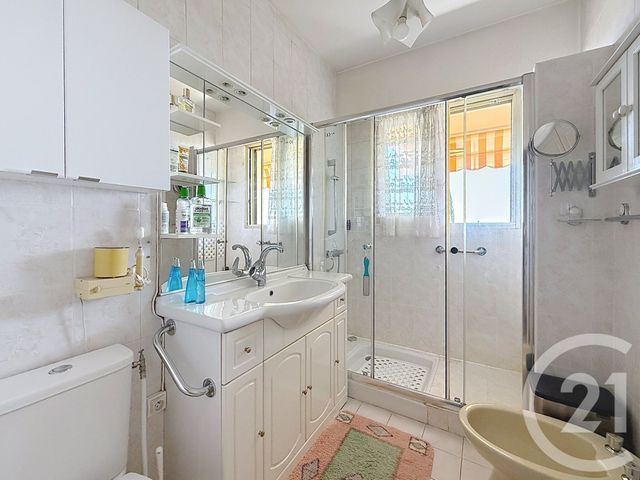 Appartement F3 &agrave; vendre - 3 pi&egrave;ces - 86,52 m2 - Antibes - 06 - PROVENCE-ALPES-COTE-D-AZUR