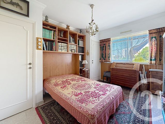 Appartement F3 &agrave; vendre - 3 pi&egrave;ces - 86,52 m2 - Antibes - 06 - PROVENCE-ALPES-COTE-D-AZUR