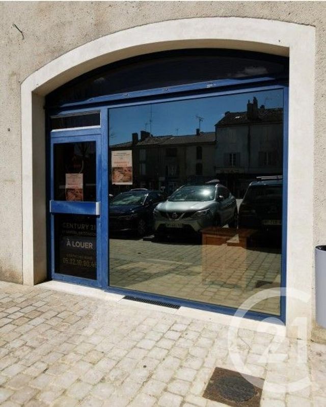 Appartement Local &agrave; louer - 2 pi&egrave;ces - 50,71 m2 - Condom - 32 - MIDI-PYRENEES