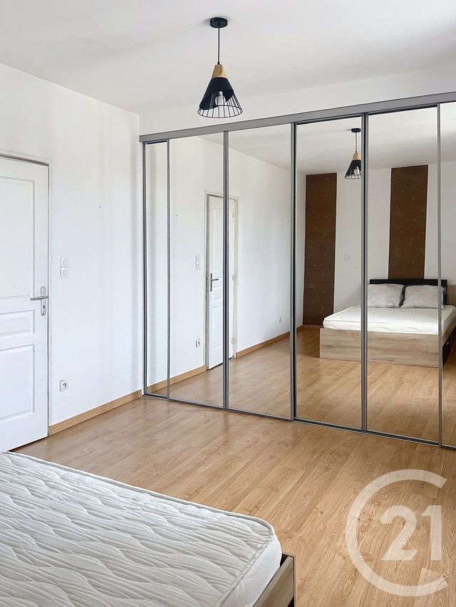 Maison &agrave; louer - 3 pi&egrave;ces - 99,06 m2 - Beaucaire - 32 - MIDI-PYRENEES