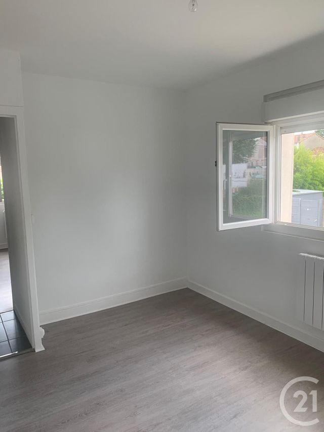 Appartement F3 &agrave; louer - 3 pi&egrave;ces - 76,49 m2 - Fleurance - 32 - MIDI-PYRENEES