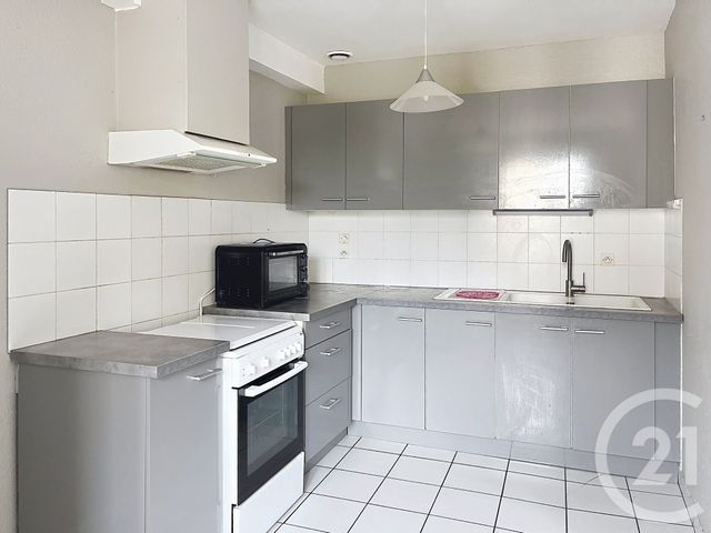 Appartement F3 &agrave; louer - 3 pi&egrave;ces - 85,44 m2 - Fleurance - 32 - MIDI-PYRENEES