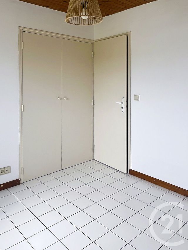Maison &agrave; louer - 5 pi&egrave;ces - 128,44 m2 - Lavardens - 32 - MIDI-PYRENEES