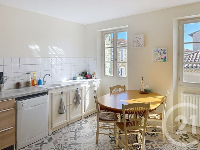Appartement F4 &agrave; louer - 4 pi&egrave;ces - 104,73 m2 - Fleurance - 32 - MIDI-PYRENEES