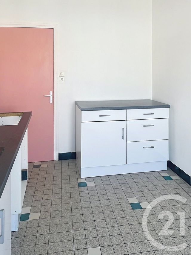 Appartement F4 &agrave; louer - 5 pi&egrave;ces - 108,62 m2 - Fleurance - 32 - MIDI-PYRENEES