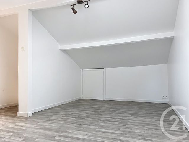 Maison &agrave; louer - 5 pi&egrave;ces - 112,37 m2 - Condom - 32 - MIDI-PYRENEES