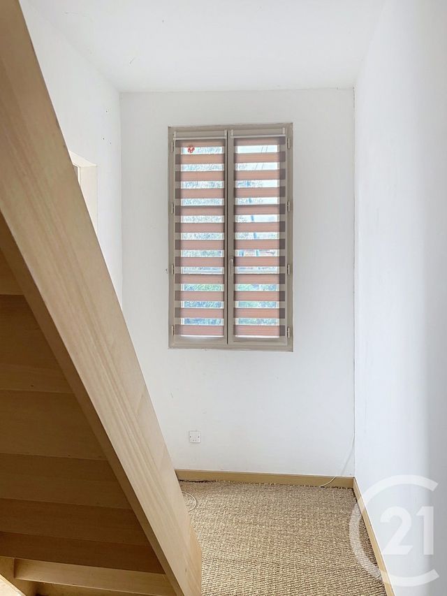 Maison &agrave; louer - 5 pi&egrave;ces - 112,37 m2 - Condom - 32 - MIDI-PYRENEES