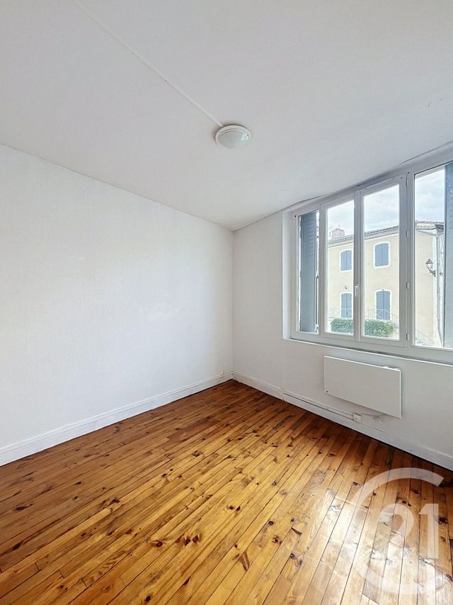 Appartement F5 &agrave; louer - 4 pi&egrave;ces - 87,46 m2 - St Clar - 32 - MIDI-PYRENEES