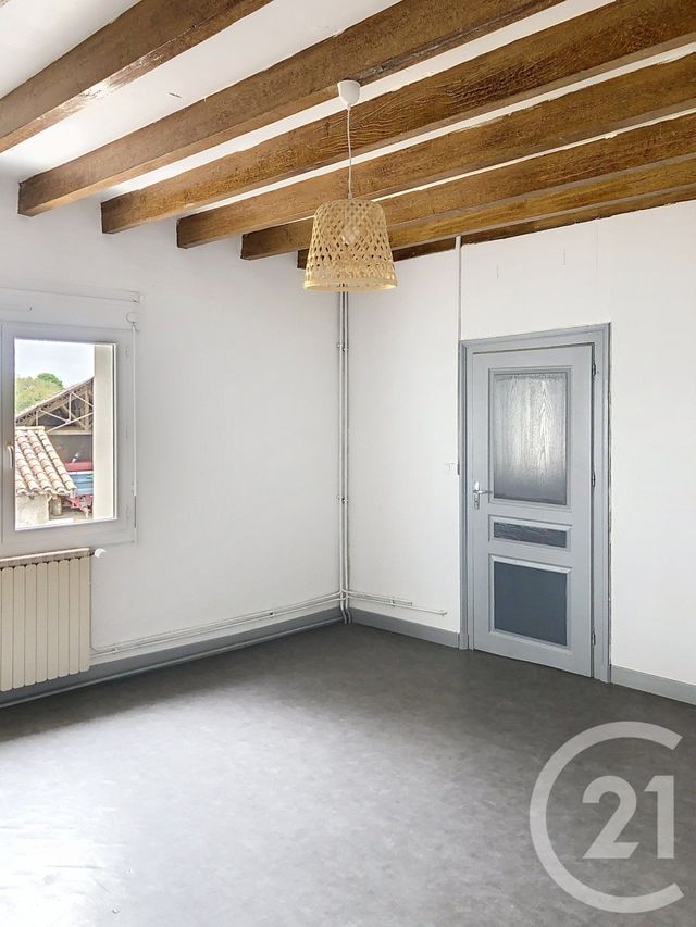 Maison &agrave; louer - 4 pi&egrave;ces - 153,05 m2 - Castelnau D Arbieu - 32 - MIDI-PYRENEES