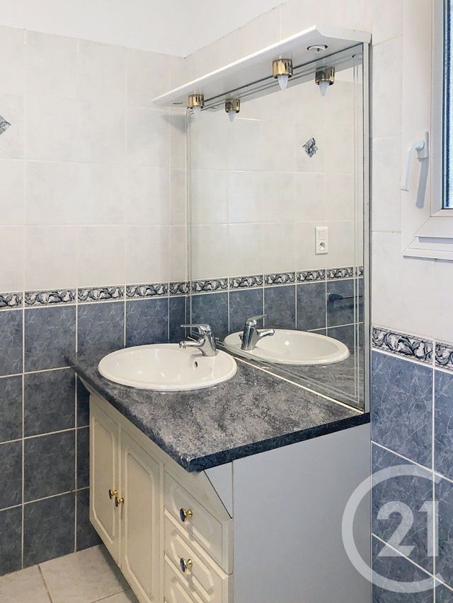 Maison &agrave; louer - 4 pi&egrave;ces - 153,05 m2 - Castelnau D Arbieu - 32 - MIDI-PYRENEES