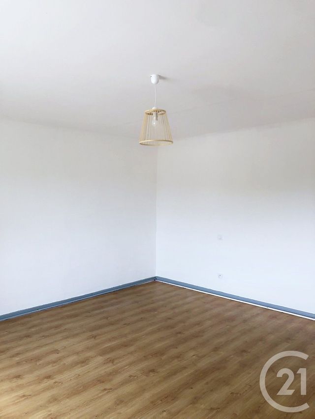 Maison &agrave; louer - 4 pi&egrave;ces - 153,05 m2 - Castelnau D Arbieu - 32 - MIDI-PYRENEES