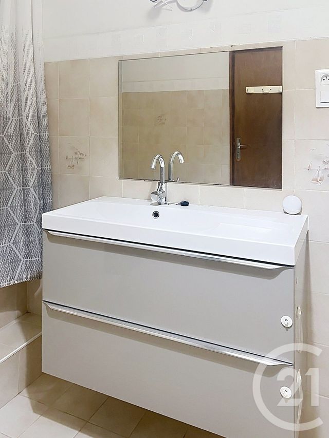 Maison &agrave; louer - 4 pi&egrave;ces - 145,45 m2 - Valence Sur Baise - 32 - MIDI-PYRENEES