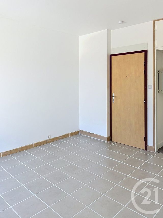 Appartement F2 &agrave; louer - 2 pi&egrave;ces - 38,41 m2 - Fleurance - 32 - MIDI-PYRENEES