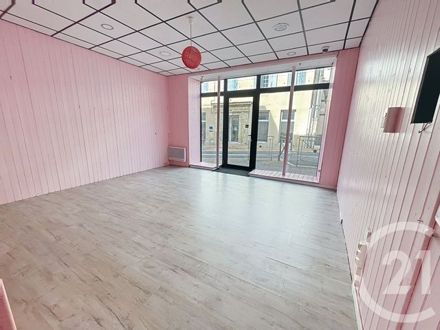 Appartement Local &agrave; louer - 2 pi&egrave;ces - 65,25 m2 - Fleurance - 32 - MIDI-PYRENEES