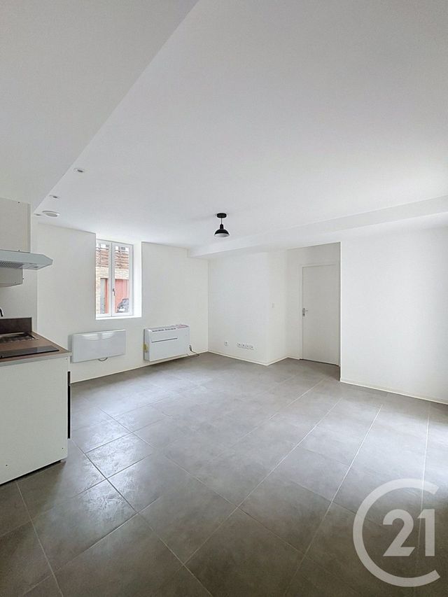Appartement F2 &agrave; louer - 2 pi&egrave;ces - 38,79 m2 - Fleurance - 32 - MIDI-PYRENEES