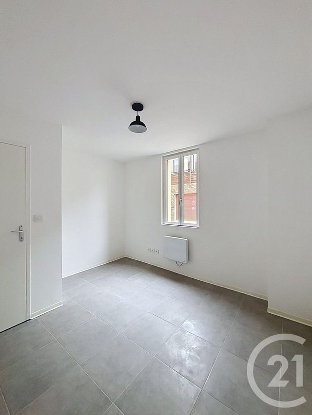 Appartement F2 &agrave; louer - 2 pi&egrave;ces - 38,79 m2 - Fleurance - 32 - MIDI-PYRENEES