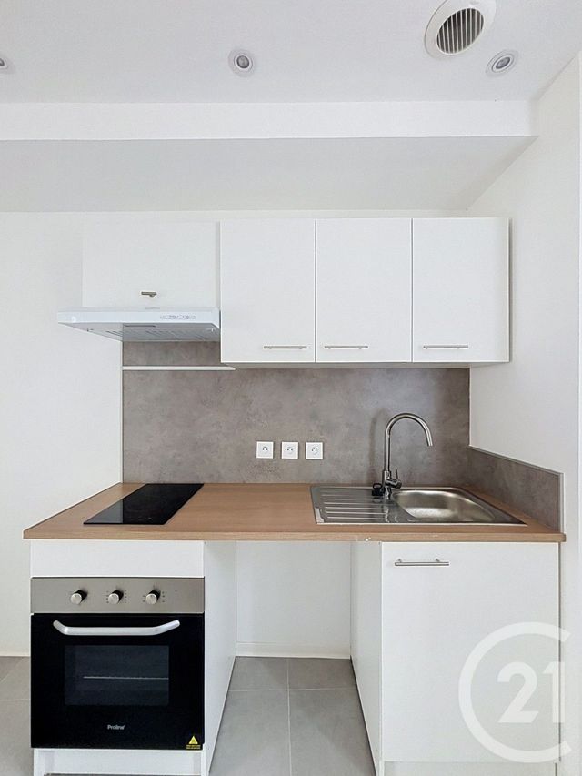Appartement F2 &agrave; louer - 2 pi&egrave;ces - 38,79 m2 - Fleurance - 32 - MIDI-PYRENEES