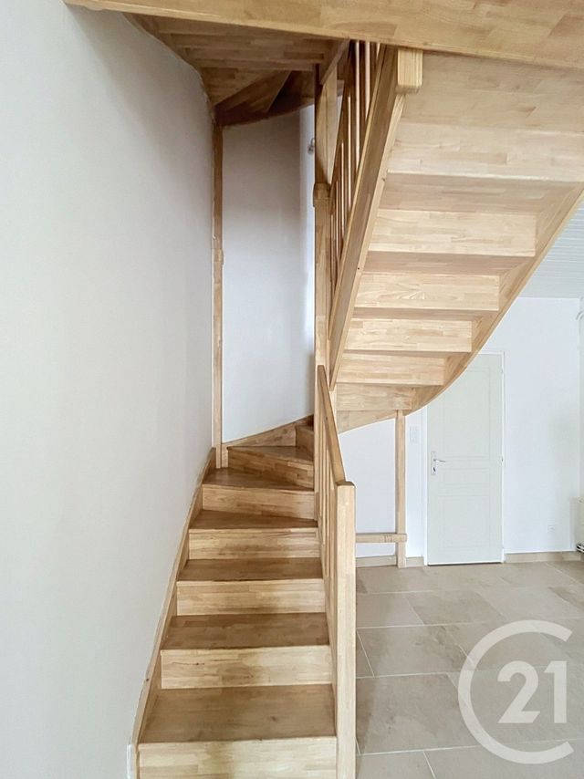 Maison &agrave; louer - 5 pi&egrave;ces - 164,83 m2 - Lectoure - 32 - MIDI-PYRENEES