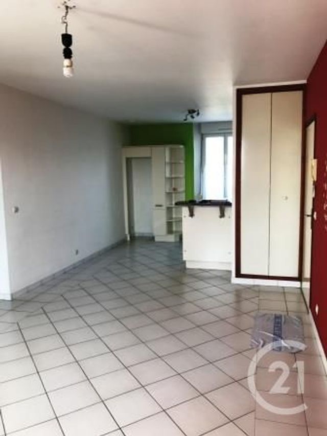 Appartement F3 &agrave; louer - 3 pi&egrave;ces - 59 m2 - Verdun - 55 - LORRAINE