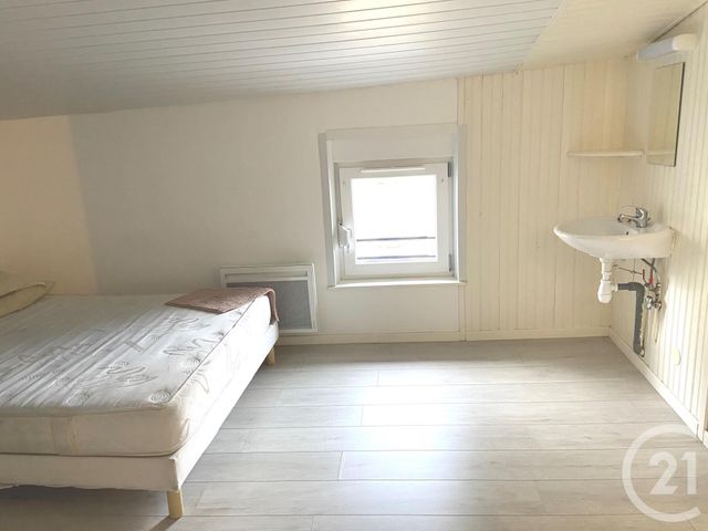 Appartement F1 bis &agrave; louer - 2 pi&egrave;ces - 26 m2 - Verdun - 55 - LORRAINE