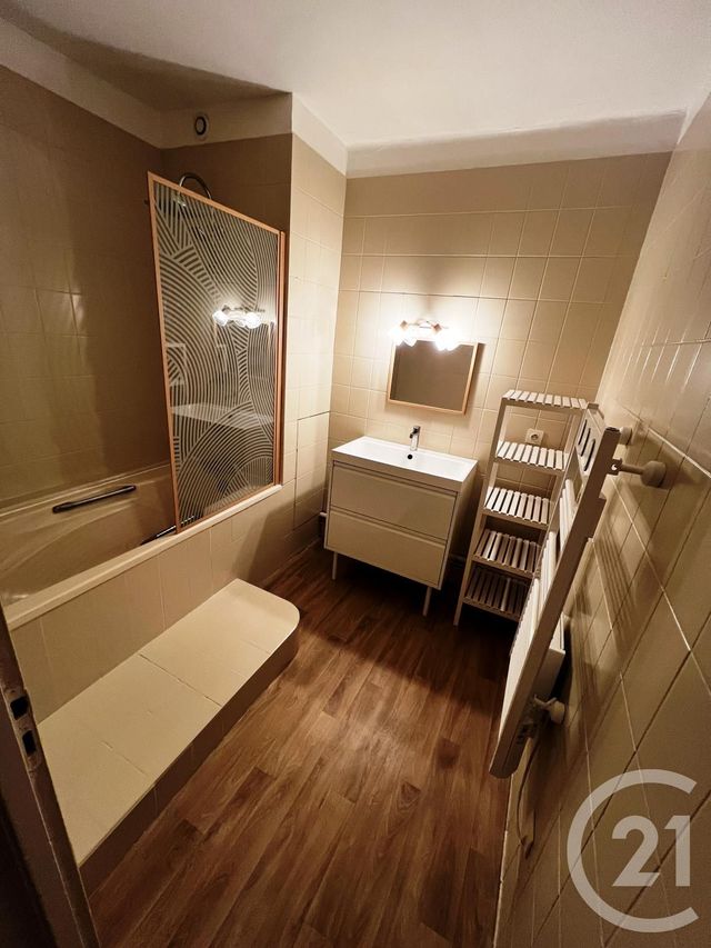 Appartement F3 &agrave; louer - 3 pi&egrave;ces - 62 m2 - Verdun - 55 - LORRAINE