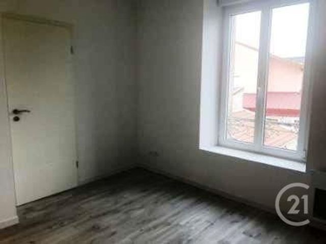 Appartement F3 &agrave; louer - 3 pi&egrave;ces - 71 m2 - Verdun - 55 - LORRAINE