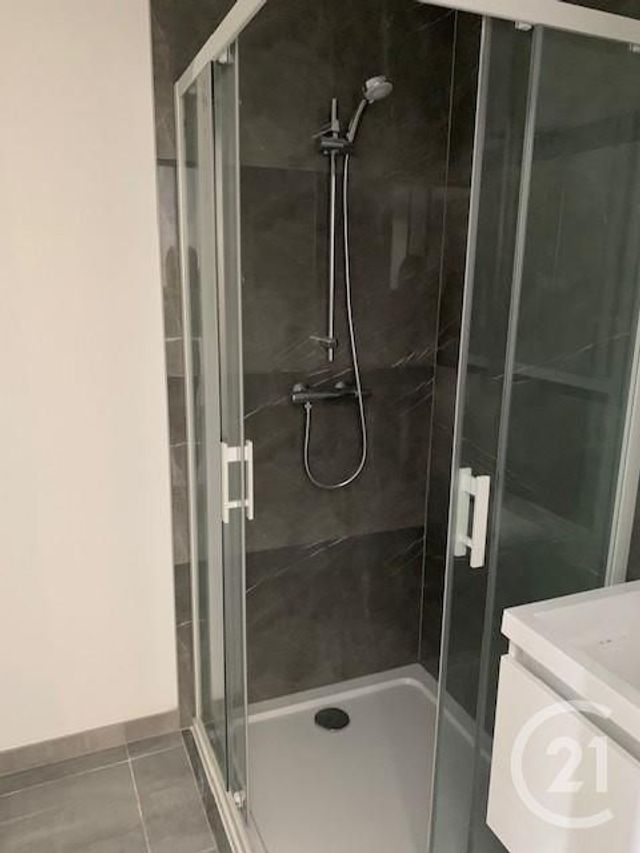 Maison &agrave; louer - 3 pi&egrave;ces - 74 m2 - Verdun - 55 - LORRAINE