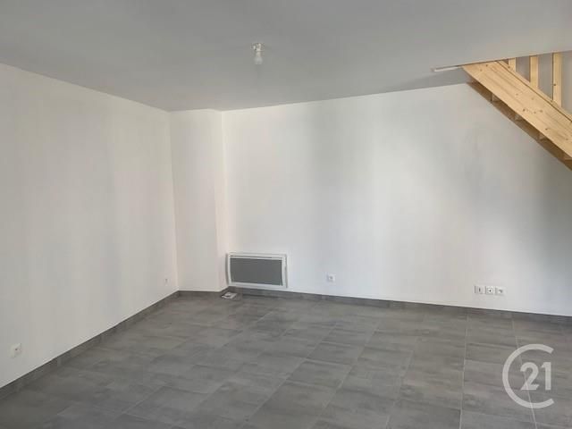 Maison &agrave; louer - 3 pi&egrave;ces - 74 m2 - Verdun - 55 - LORRAINE