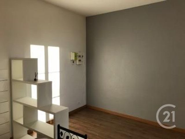 Appartement Studio &agrave; louer - 1 pi&egrave;ce - 22,28 m2 - Verdun - 55 - LORRAINE
