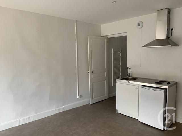 Appartement Duplex &agrave; louer - 3 pi&egrave;ces - 54,57 m2 - Verdun - 55 - LORRAINE