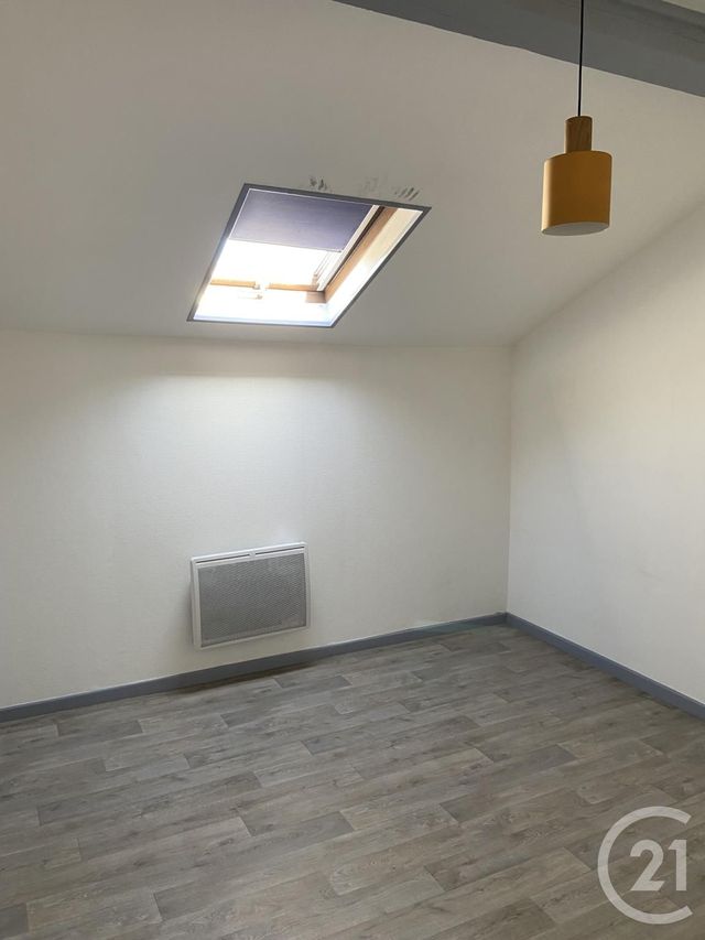 Maison &agrave; louer - 4 pi&egrave;ces - 97,45 m2 - Haudiomont - 55 - LORRAINE