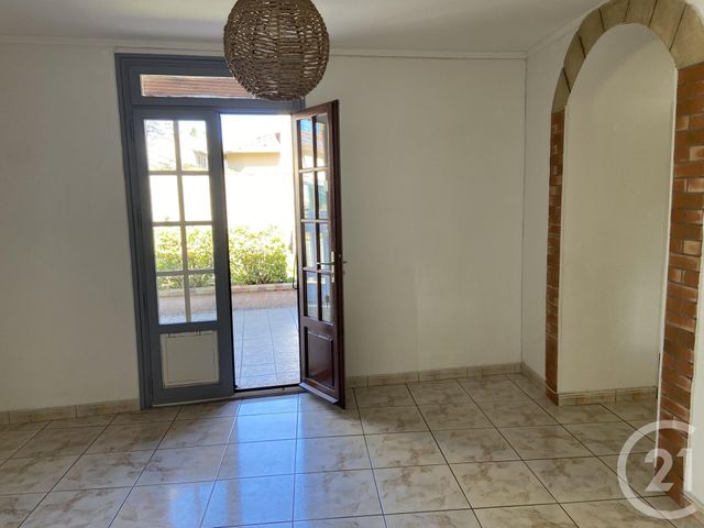 Maison &agrave; louer - 4 pi&egrave;ces - 97,45 m2 - Haudiomont - 55 - LORRAINE