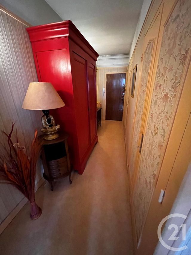 Appartement F4 à vendre - 4 pièces - 100 m2 - Verdun - 55 - LORRAINE