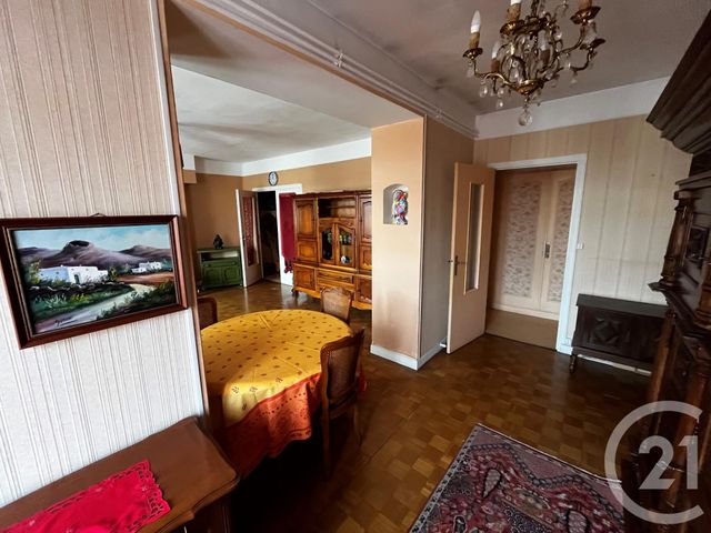 Appartement F4 à vendre - 4 pièces - 100 m2 - Verdun - 55 - LORRAINE