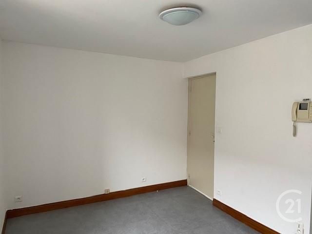 Appartement F1 &agrave; louer - 1 pi&egrave;ce - 19,03 m2 - Verdun - 55 - LORRAINE