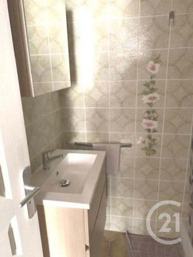 Appartement Studio &agrave; louer - 1 pi&egrave;ce - 12 m2 - Verdun - 55 - LORRAINE