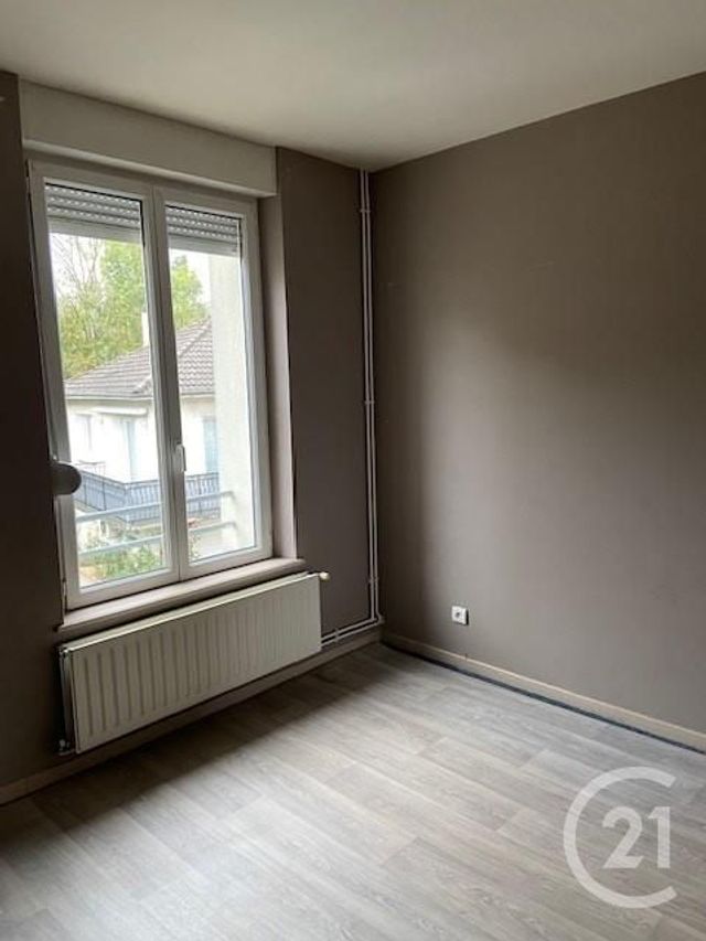 Appartement F3 &agrave; louer - 3 pi&egrave;ces - 60,80 m2 - Belleville Sur Meuse - 55 - LORRAINE