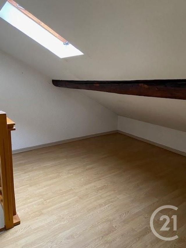 Appartement F3 &agrave; louer - 3 pi&egrave;ces - 60,80 m2 - Belleville Sur Meuse - 55 - LORRAINE