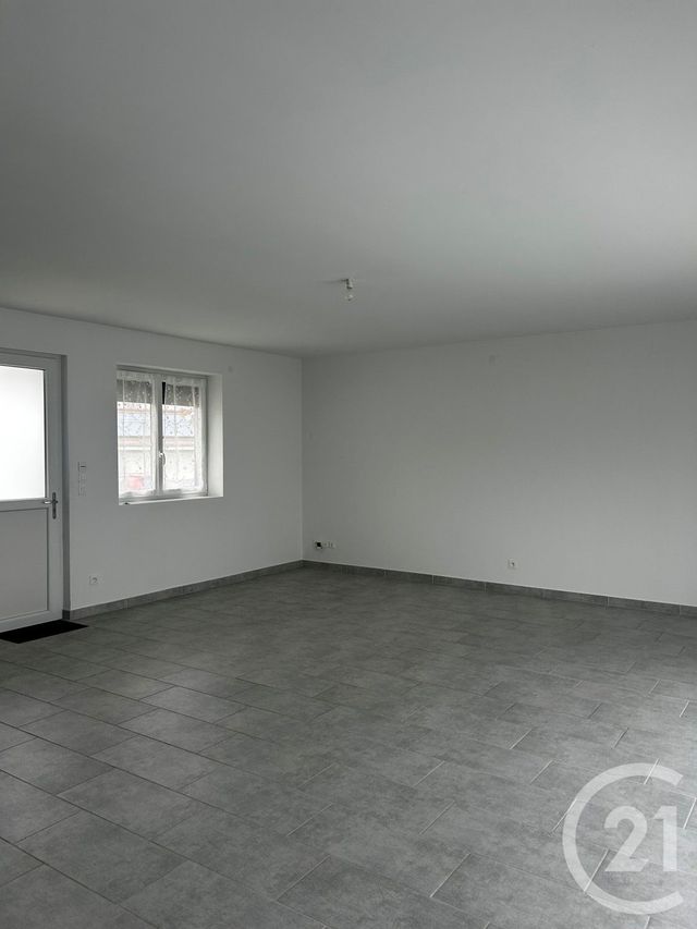 Maison &agrave; louer - 5 pi&egrave;ces - 115 m2 - Etain - 55 - LORRAINE