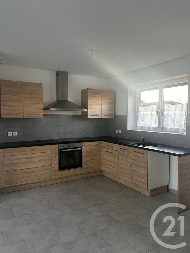 Maison &agrave; louer - 5 pi&egrave;ces - 115 m2 - Etain - 55 - LORRAINE