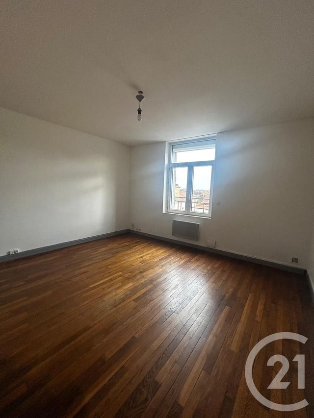Appartement F3 &agrave; louer - 3 pi&egrave;ces - 74,04 m2 - Jarny - 54 - LORRAINE