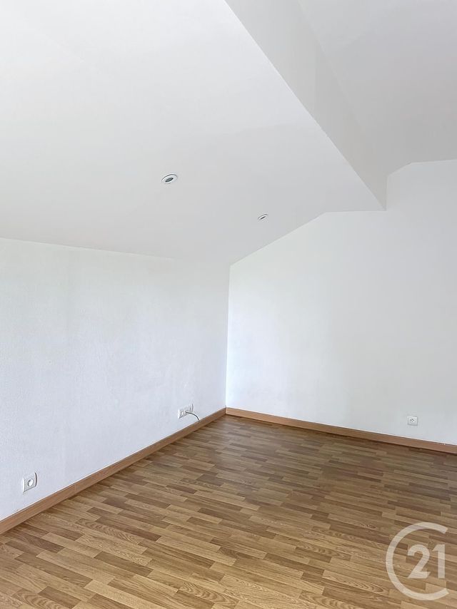 Maison &agrave; louer - 5 pi&egrave;ces - 100 m2 - Etain - 55 - LORRAINE