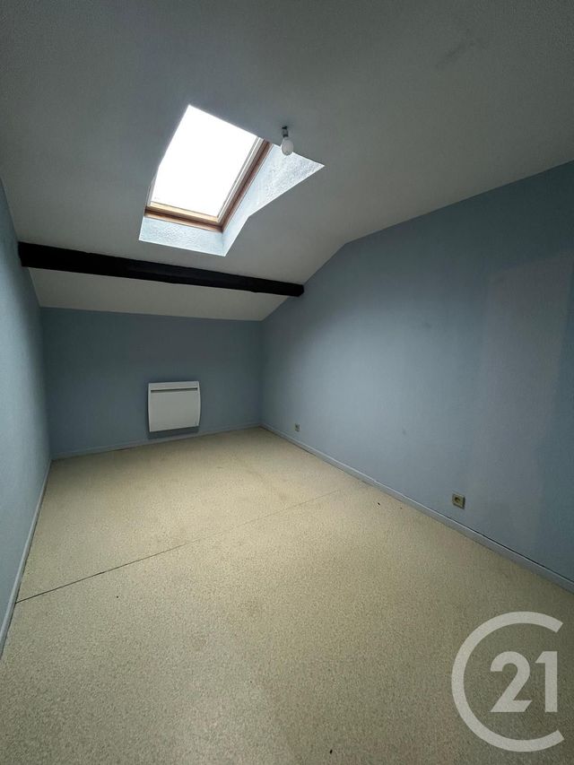 Appartement F2 &agrave; louer - 2 pi&egrave;ces - 54,41 m2 - Etain - 55 - LORRAINE