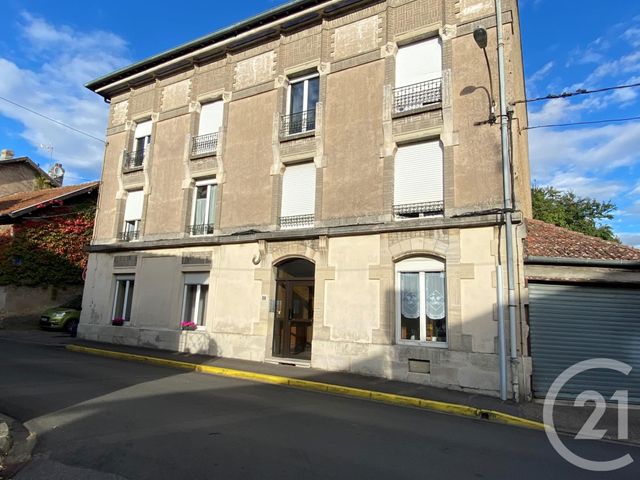 Appartement F2 &agrave; louer - 2 pi&egrave;ces - 54,41 m2 - Etain - 55 - LORRAINE