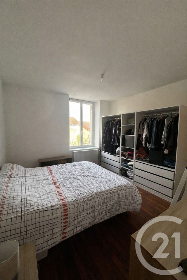 Maison &agrave; louer - 4 pi&egrave;ces - 87,89 m2 - Etain - 55 - LORRAINE