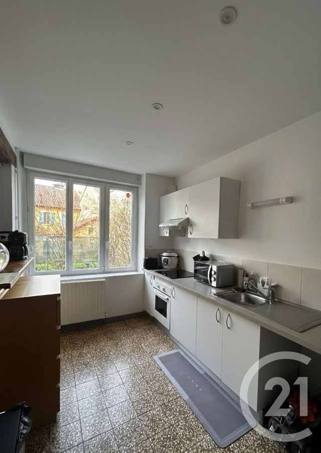 Maison &agrave; louer - 4 pi&egrave;ces - 87,89 m2 - Etain - 55 - LORRAINE