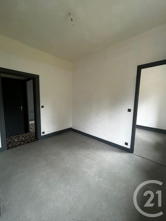 Appartement F2 &agrave; louer - 2 pi&egrave;ces - 33,79 m2 - Stenay - 55 - LORRAINE